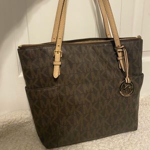 Michael Kors Medium Tote
